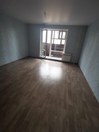 
   Продам 2-комнатную, 58 м², Светлогорский пер, 12а

. Фото 2.
