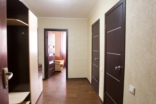 
  Сдам посуточно в аренду 1-комнатную квартиру, 45 м², Красноярск

. Фото 9.