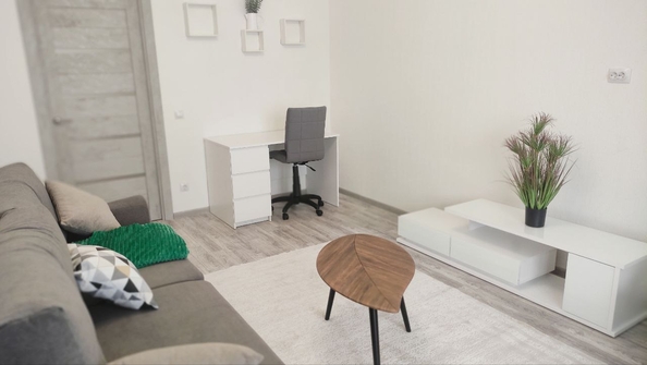 
   Продам 1-комнатную, 42.47 м², ЭКО, дом 1

. Фото 1.