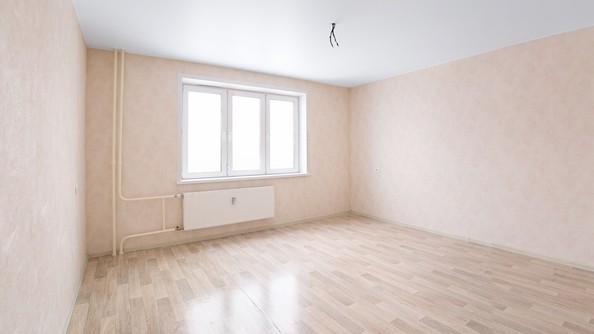 
   Продам 3-комнатную, 83 м², Белый квартал на Спандаряна, 2

. Фото 17.