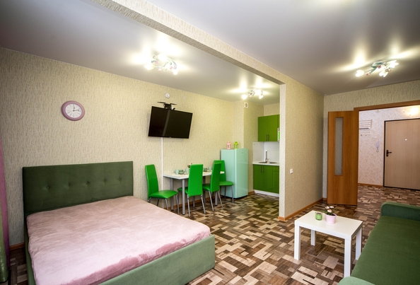
  Сдам посуточно в аренду 1-комнатную квартиру, 38 м², Красноярск

. Фото 8.