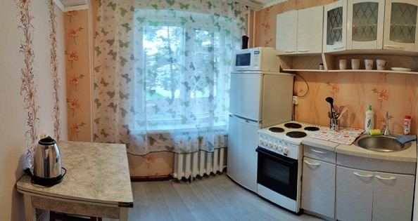 
  Сдам посуточно в аренду 1-комнатную квартиру, 33 м², Лесосибирск

. Фото 4.