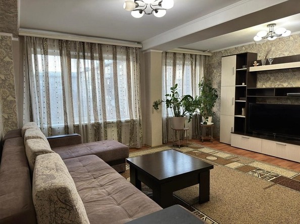 
   Продам 3-комнатную, 75 м², Ульяновский пр-кт, 26

. Фото 9.