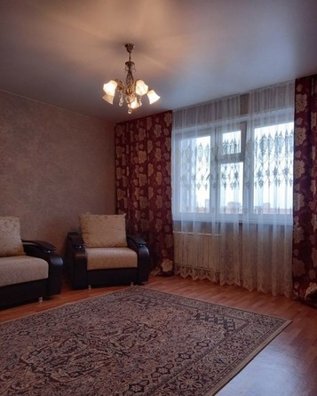 
   Продам 2-комнатную, 66 м², Алексеева ул, 5

. Фото 3.