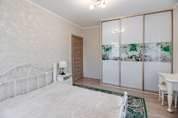 
   Продам 2-комнатную, 61.5 м², Светлогорская ул, 35А

. Фото 18.