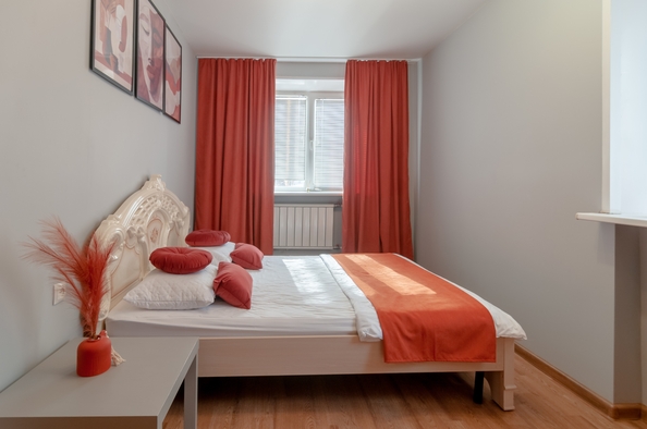 
  Сдам посуточно в аренду 2-комнатную квартиру, 48 м², Красноярск

. Фото 2.