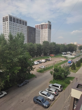 
   Продам 1-комнатную, 40.5 м², Алексеева ул, 99

. Фото 1.