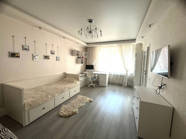 
   Продам 3-комнатную, 129 м², Урванцева ул, 10

. Фото 21.