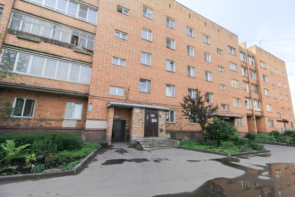 
   Продам 2-комнатную, 48.8 м², Алеши Тимошенкова ул, 183

. Фото 20.