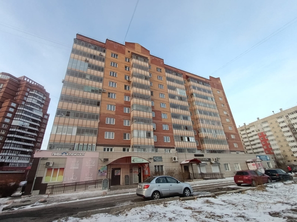 
   Продам 3-комнатную, 90.1 м², Светлогорская ул, 11а

. Фото 2.