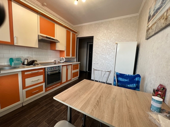 
   Продам 1-комнатную, 45 м², Борисова ул, 38

. Фото 2.