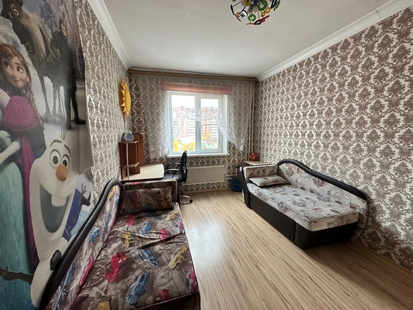 
   Продам 3-комнатную, 72 м², Алексеева ул, 25

. Фото 9.