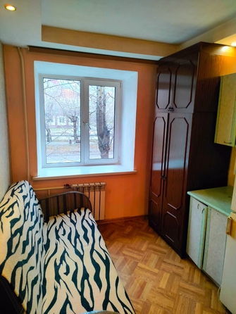 
   Продам студию, 12 м², Попова ул, 10

. Фото 1.