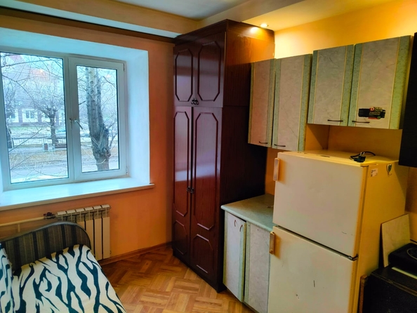 
   Продам студию, 12 м², Попова ул, 10

. Фото 3.