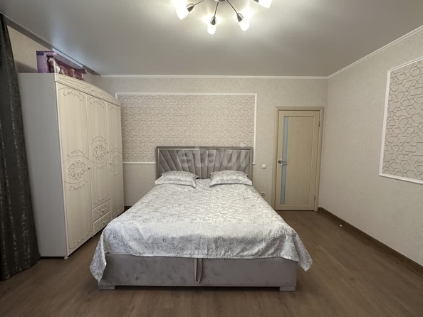 
   Продам 3-комнатную, 94.5 м², Алексеева ул, 39

. Фото 11.