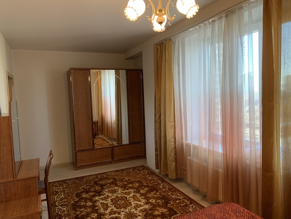 
  Сдам в аренду 2-комнатную квартиру, 60 м², Красноярск

. Фото 5.