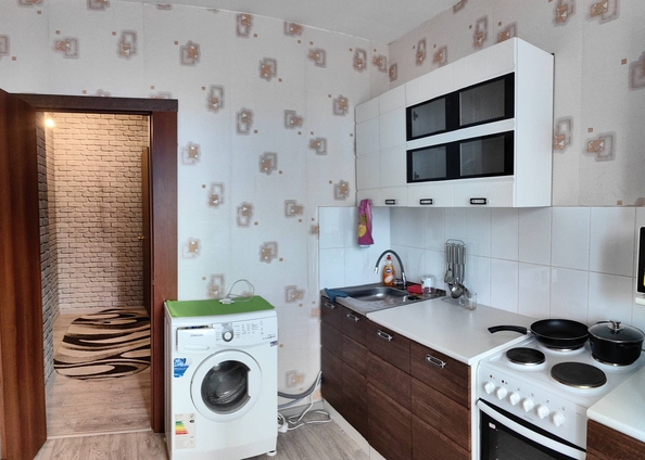 
   Продам 2-комнатную, 49 м², Кишиневская ул, 4а

. Фото 6.