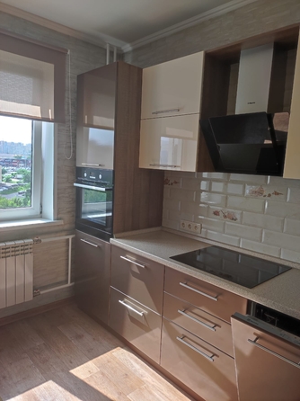 
  Сдам в аренду 2-комнатную квартиру, 51 м², Красноярск

. Фото 1.