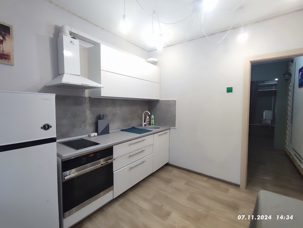 
  Сдам в аренду 1-комнатную квартиру, 42 м², Красноярск

. Фото 9.