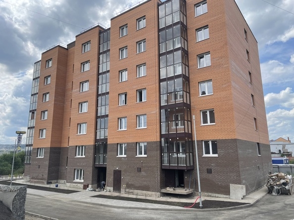 
   Продам 2-комнатную, 55.24 м², Кирпичная ул, 19

. Фото 2.