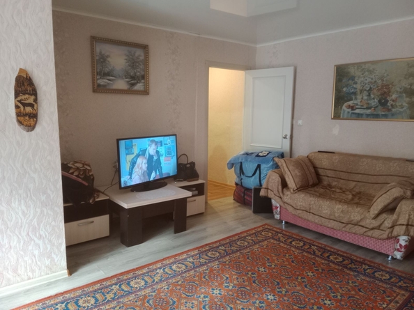 
  Сдам в аренду 2-комнатную квартиру, 50 м², Красноярск

. Фото 2.