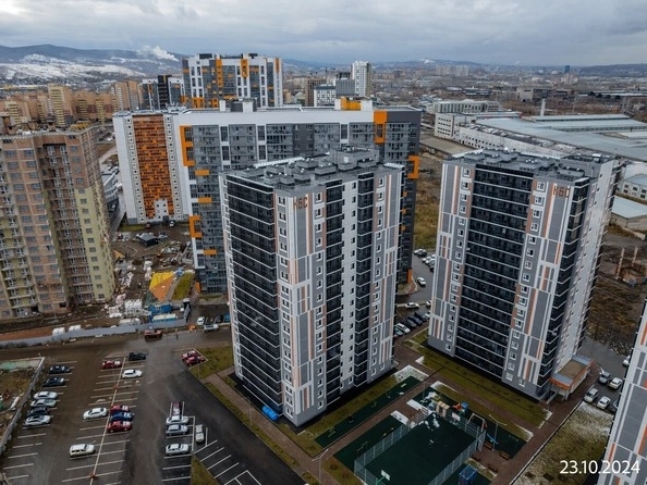 
   Продам 2-комнатную, 56.3 м², Аральская ул, 51

. Фото 2.