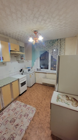 
   Продам 2-комнатную, 54 м², 60 лет образования СССР пр-кт, 20

. Фото 5.