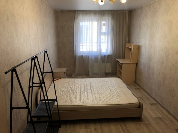 
  Сдам в аренду 1-комнатную квартиру, 48 м², Красноярск

. Фото 7.