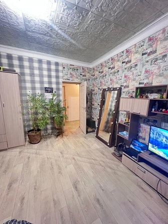 
   Продам 3-комнатную, 74.7 м², Калинина ул, 2а

. Фото 1.