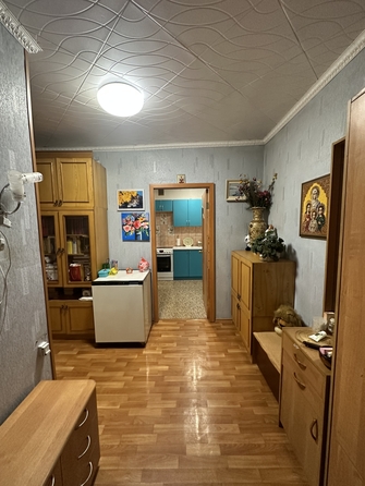 
   Продам 2-комнатную, 55.9 м², Киренского ул, 58

. Фото 12.