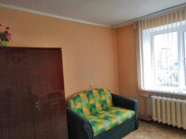 
  Сдам в аренду комнату, 12 м², Красноярск

. Фото 1.