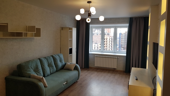 
  Сдам в аренду 2-комнатную квартиру, 75 м², Красноярск

. Фото 4.