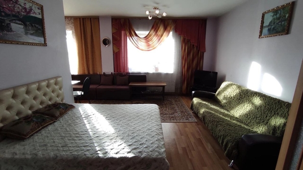 
  Сдам посуточно в аренду 2-комнатную квартиру, 68 м², Красноярск

. Фото 9.