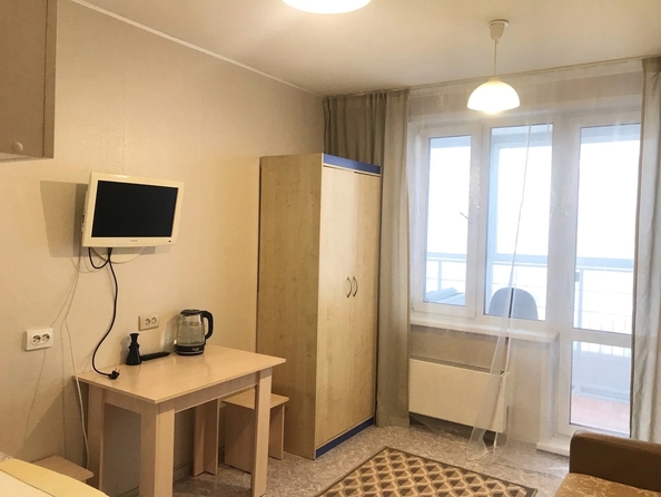 
  Сдам в аренду студию, 19 м², Красноярск

. Фото 1.