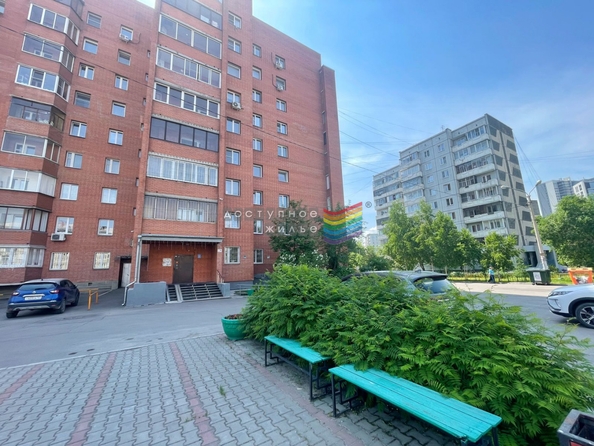 
   Продам 1-комнатную, 60.7 м², Заводская ул, 4

. Фото 3.