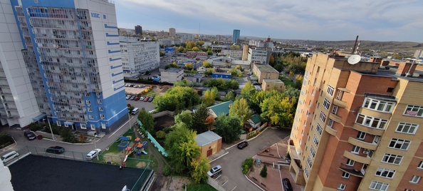 
   Продам 2-комнатную, 69 м², Киренского ул, 75

. Фото 3.