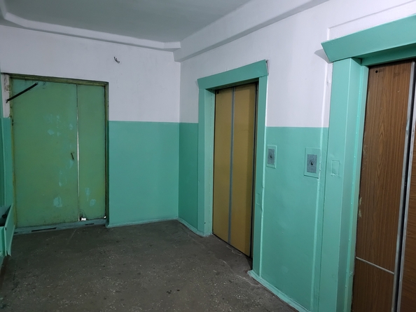 
   Продам 3-комнатную, 65.5 м², Копылова ул, 36

. Фото 21.