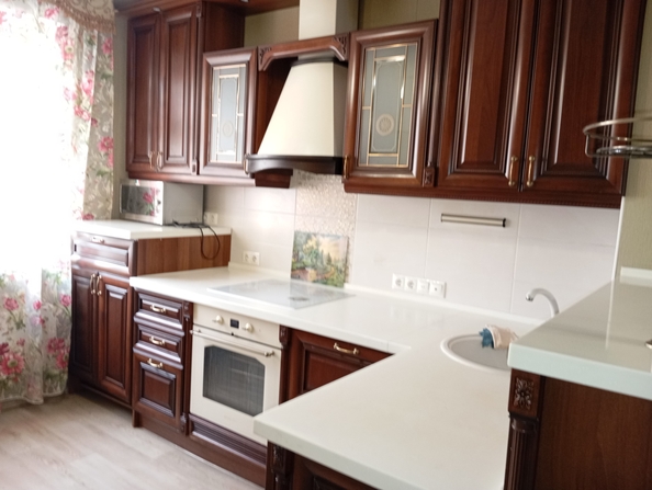 
  Сдам 3-комн. квартиру, 71 м², Киренского ул, д. 67
. Фото 1.
