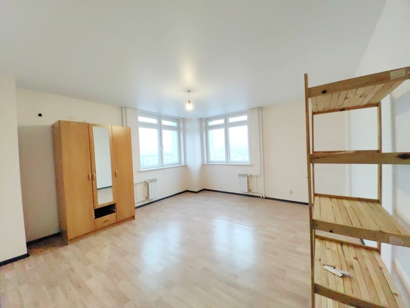 
   Продам 2-комнатную, 68 м², Чернышевского ул, 81

. Фото 5.