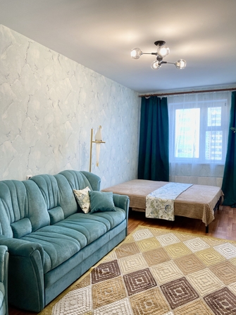 
   Продам 1-комнатную, 44 м², Карамзина ул, 28

. Фото 2.