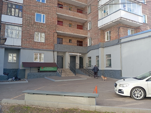 
   Продам 1-комнатную, 37.2 м², Семафорная ул, 15а

. Фото 2.