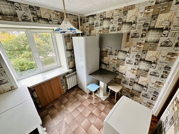 
   Продам 2-комнатную, 41.5 м², 2-й мкр, 13

. Фото 14.