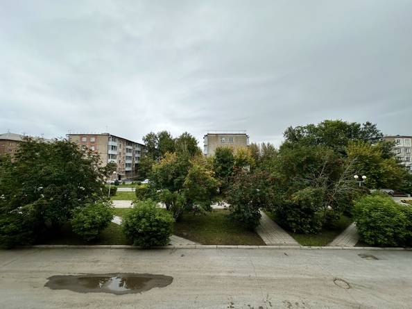 
   Продам 2-комнатную, 41.5 м², 2-й мкр, 13

. Фото 19.