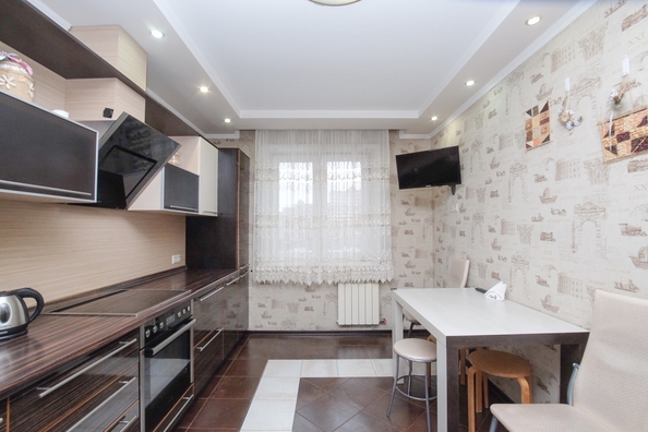 
   Продам 4-комнатную, 115.3 м², Белинского ул, 1

. Фото 5.