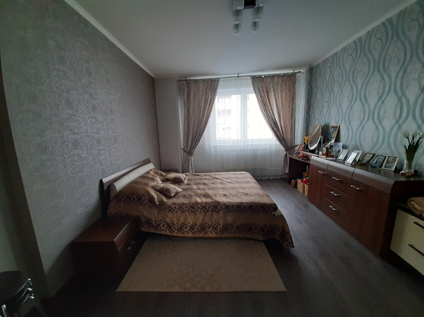 
   Продам 2-комнатную, 82 м², Краснодарская ул, 8

. Фото 3.