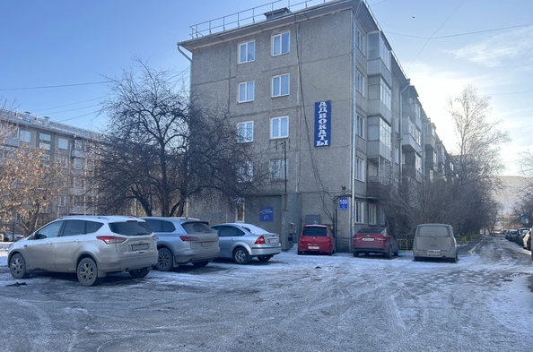 
   Продам 2-комнатную, 48.4 м², 60 лет Октября ул, 100

. Фото 22.