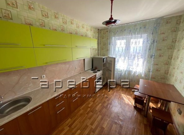 
  Сдам в аренду 1-комнатную квартиру, 40 м², Красноярск

. Фото 1.