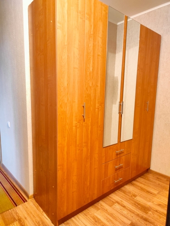 
  Сдам в аренду 1-комнатную квартиру, 42 м², Красноярск

. Фото 8.