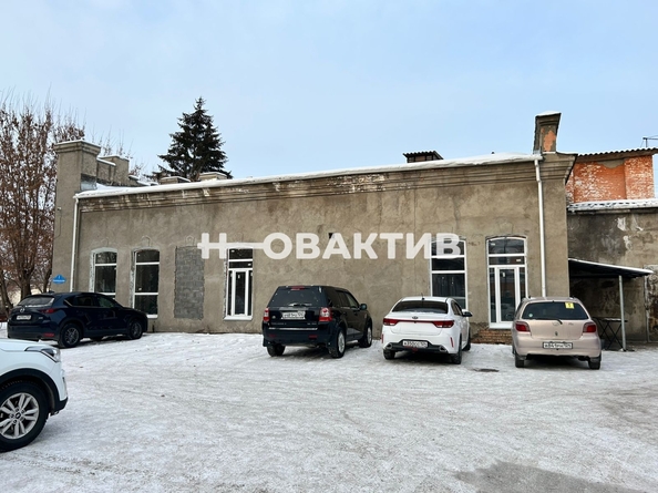 
   Сдам торговое помещение, 720.5 м², Комсомольская ул, 1

. Фото 7.