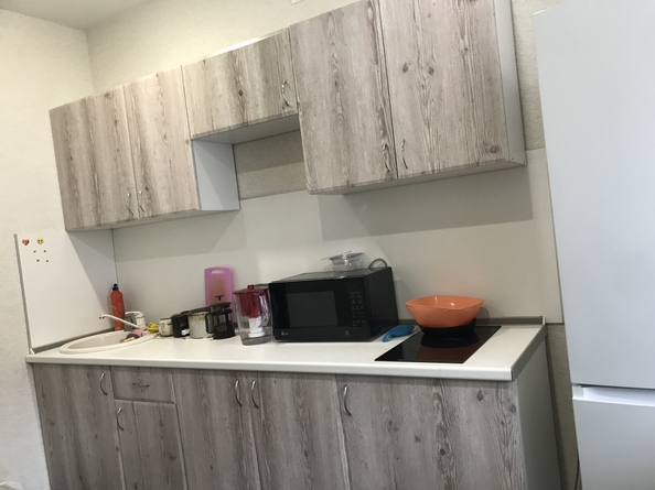 
   Продам 1-комнатную, 33 м², Карамзина ул, 20

. Фото 8.